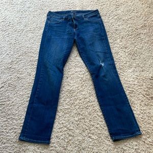 Kut From the Cloth distressed jeans women’s size 8